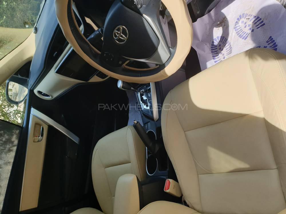 Toyota Corolla 2017 for Sale in Karachi Toyota Corolla 2017 for Sale in Karachi Image-4