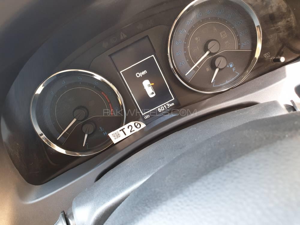 Toyota Corolla 2017 for Sale in Karachi Toyota Corolla 2017 for Sale in Karachi Image-5