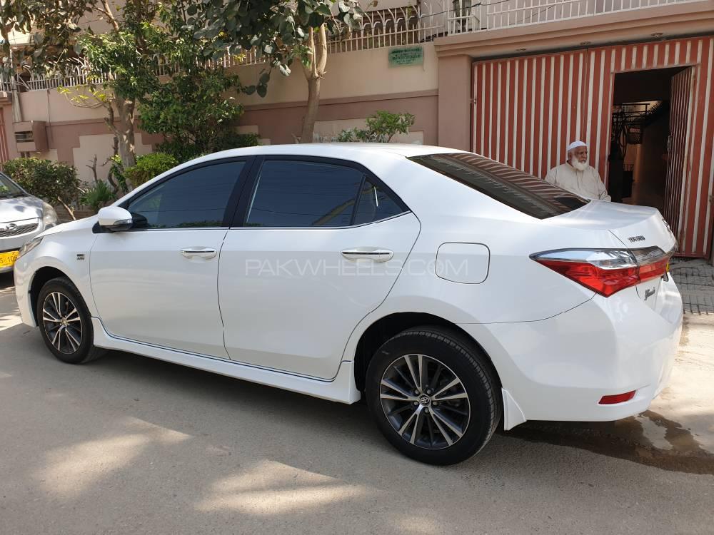 Toyota Corolla 2017 for Sale in Karachi Toyota Corolla 2017 for Sale in Karachi Image-3