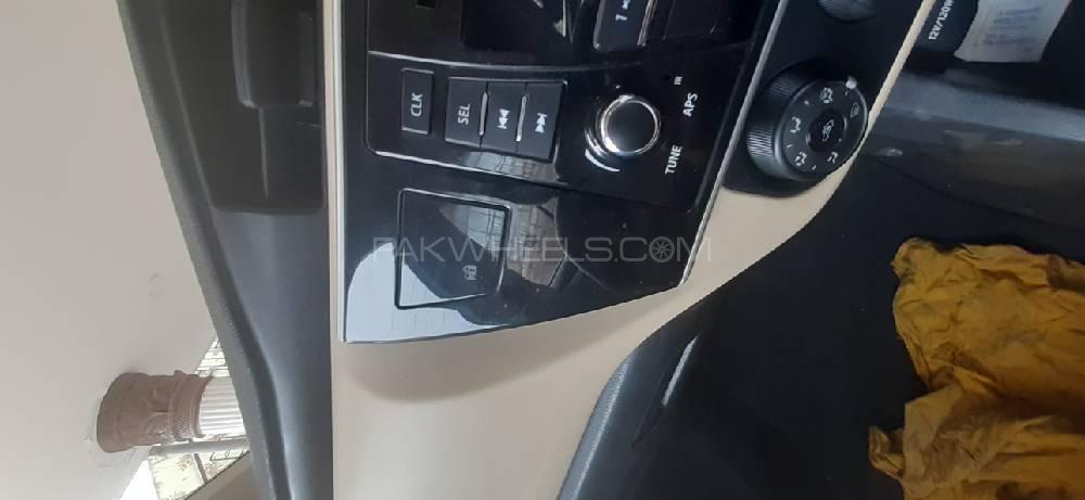 Toyota Corolla 2018 for Sale in Rawalpindi Toyota Corolla 2018 for Sale in Rawalpindi Image-9