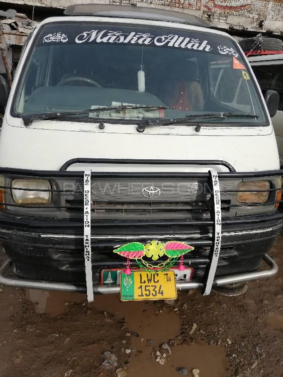 Toyota Hiace 2006 for Sale in Peshawar Image-1