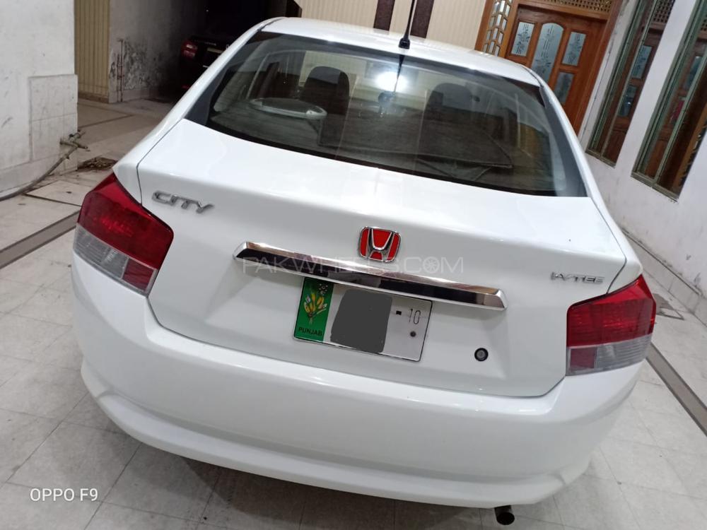 Honda City 2010 for Sale in Lahore Honda City 2010 for Sale in Lahore Image-8