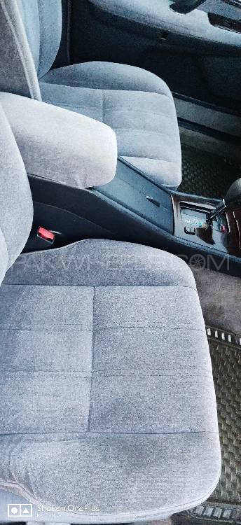 Toyota Crown 1996 for Sale in Lahore Toyota Crown 1996 for Sale in Lahore Image-10