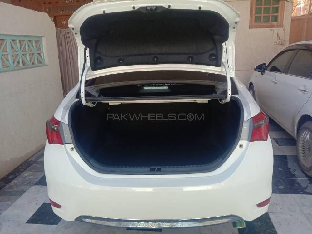 Toyota Corolla 2015 for Sale in Peshawar Toyota Corolla 2015 for Sale in Peshawar Image-5