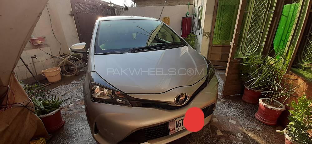 Toyota Vitz 2014 for Sale in Talagang Image-1