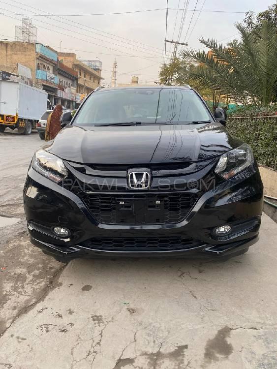 Honda Vezel 2014 for Sale in Rawalpindi Image-1
