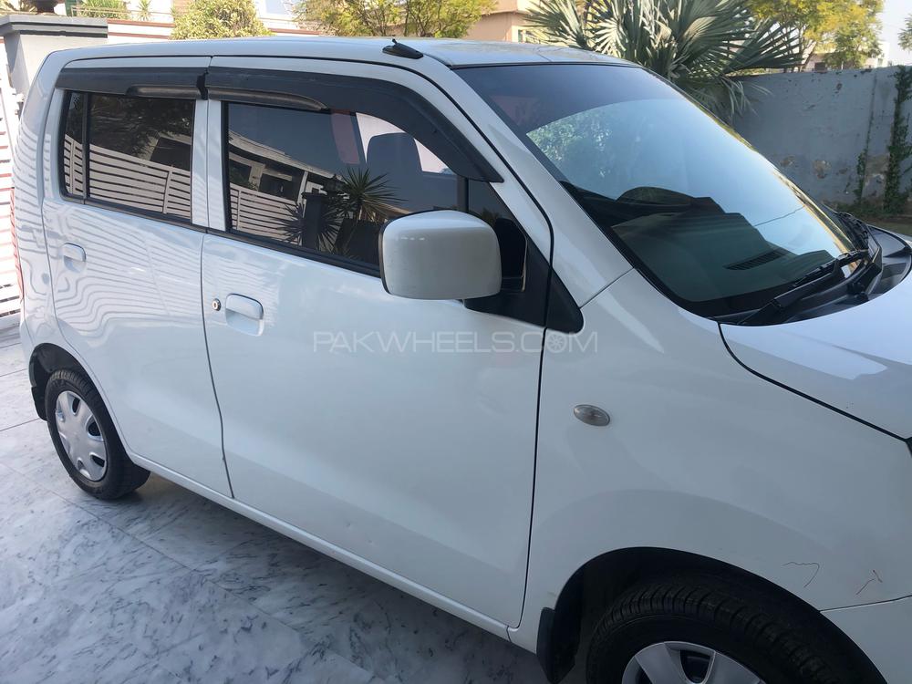 سوزوکی ویگن آر 2017 for Sale in اسلام آباد سوزوکی ویگن آر 2017 for Sale in اسلام آباد Image-2