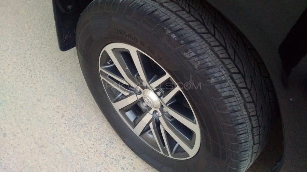 Toyota Hilux 2018 for Sale in Lahore Toyota Hilux 2018 for Sale in Lahore Image-10