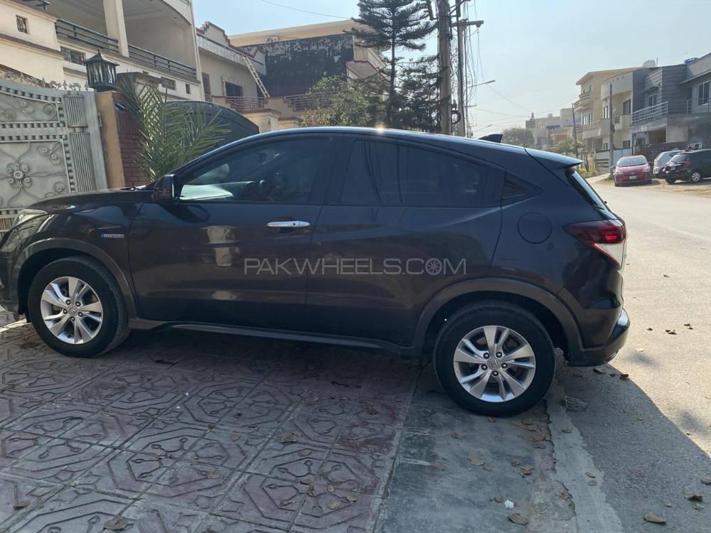 Honda Vezel 2014 for Sale in Islamabad Honda Vezel 2014 for Sale in Islamabad Image-7