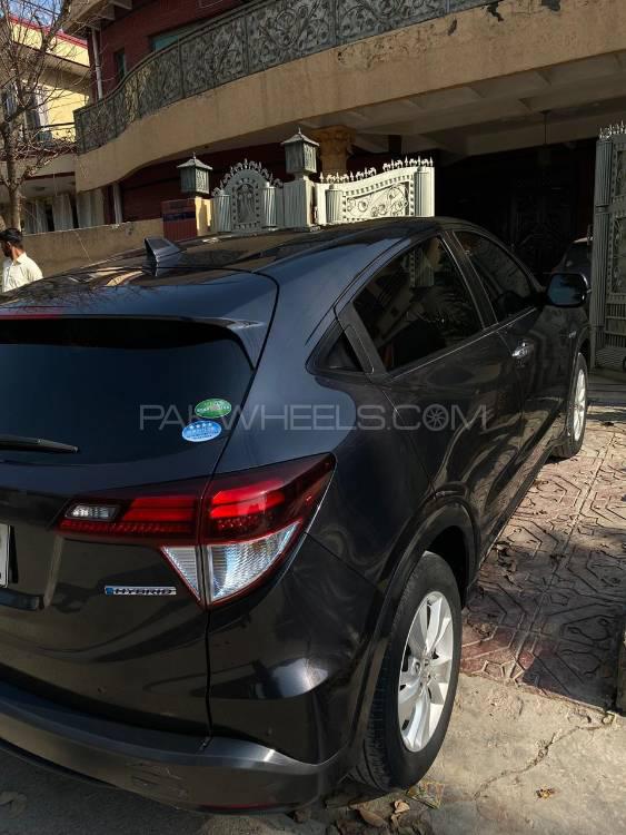 Honda Vezel 2014 for Sale in Islamabad Honda Vezel 2014 for Sale in Islamabad Image-6