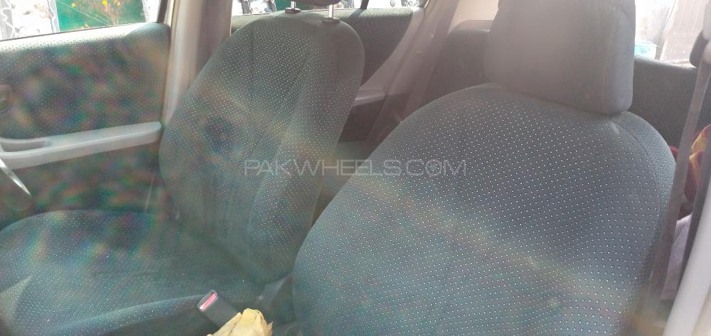 Toyota Vitz 2005 for Sale in Peshawar Toyota Vitz 2005 for Sale in Peshawar Image-11