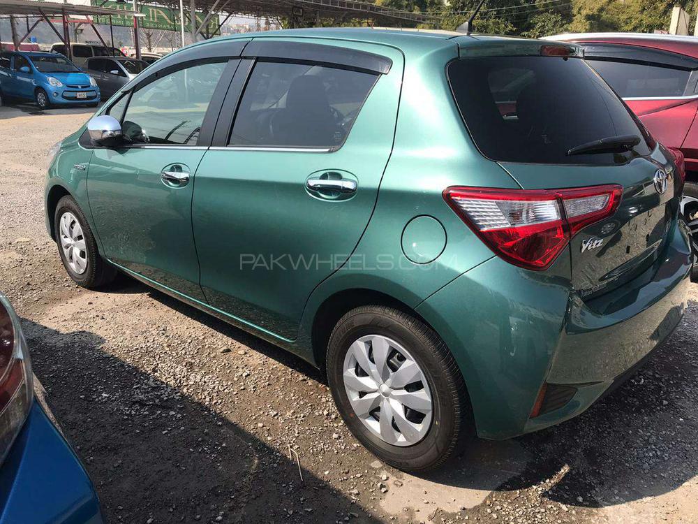 Toyota Vitz 2018 for Sale in Rawalpindi Toyota Vitz 2018 for Sale in Rawalpindi Image-5