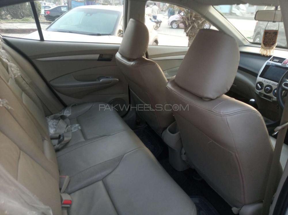 Honda City 2017 for Sale in Gujranwala Honda City 2017 for Sale in Gujranwala Image-9