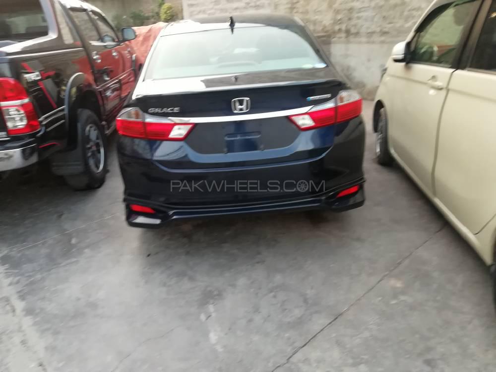 Honda Grace Hybrid 2016 for Sale in Gujranwala Image-1