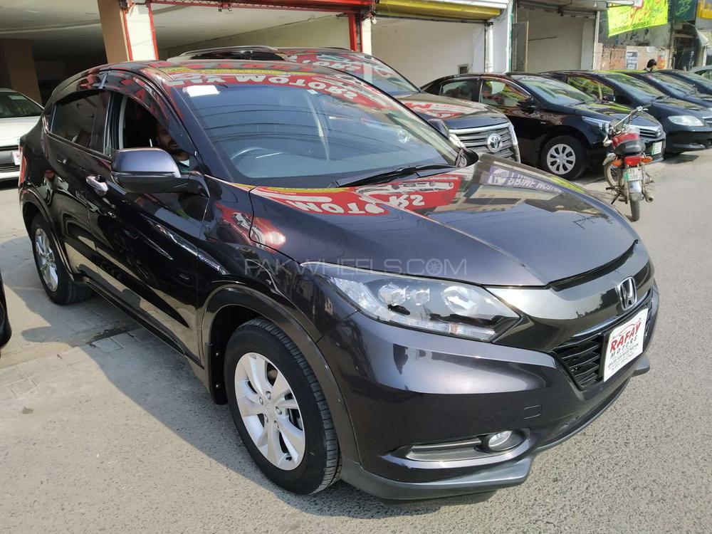 Honda Vezel 2014 for Sale in Lahore Honda Vezel 2014 for Sale in Lahore Image-2