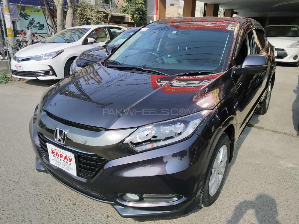 Honda Vezel 2014 for Sale in Lahore Honda Vezel 2014 for Sale in Lahore Image-3