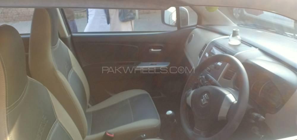 Suzuki Wagon R 2018 for Sale in Mian Wali Suzuki Wagon R 2018 for Sale in Mian Wali Image-4