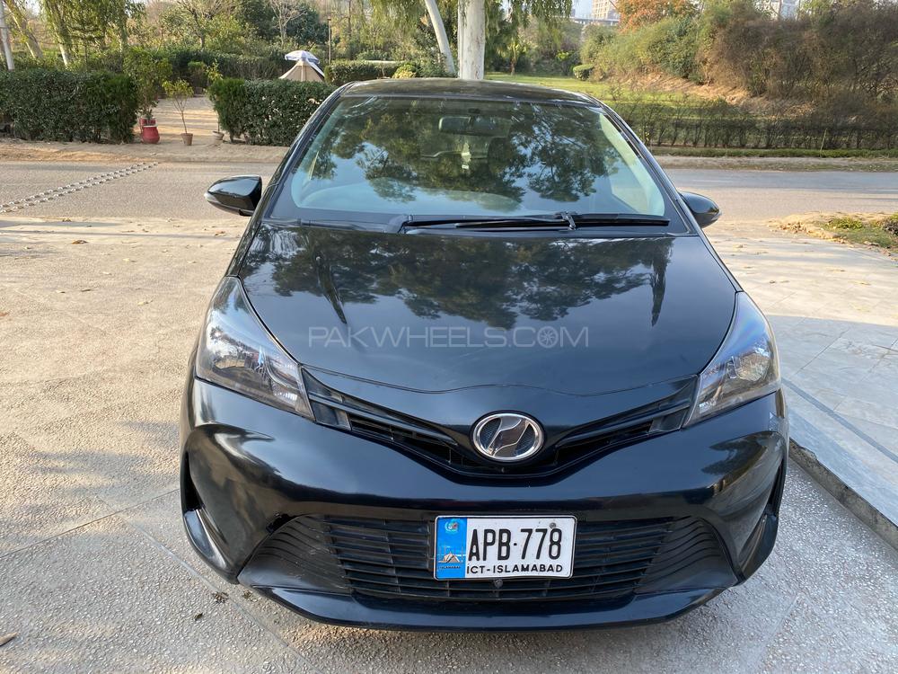 Toyota Vitz 2014 for Sale in Islamabad Image-1