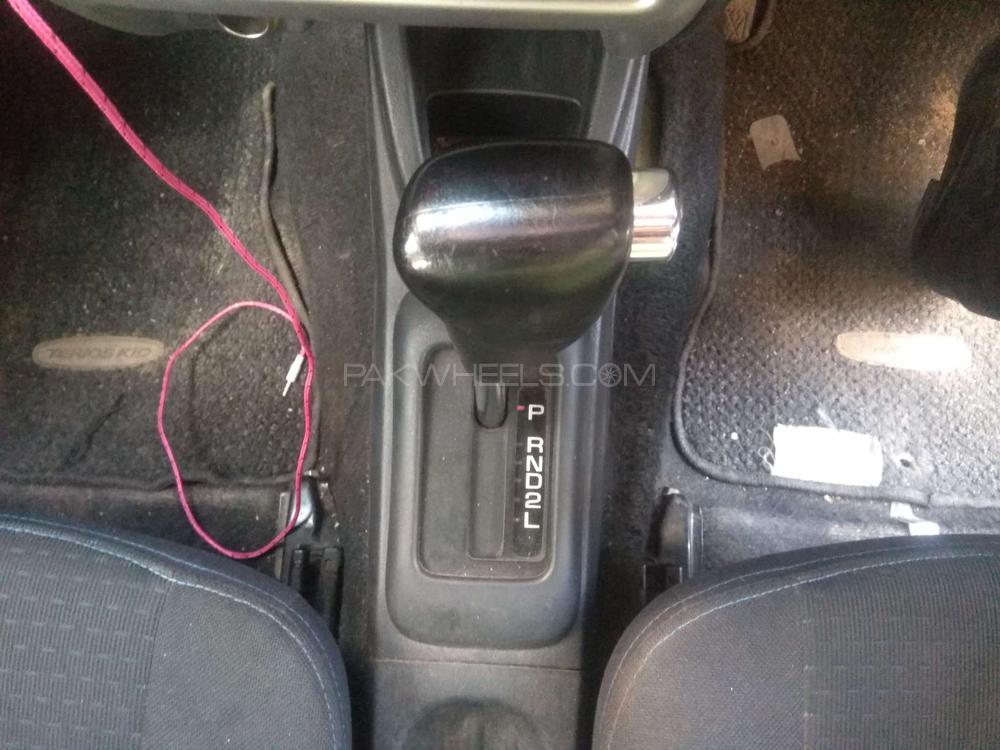 ڈائیہاتسو ٹیریوس کِڈ 2012 for Sale in کراچی ڈائیہاتسو ٹیریوس کِڈ 2012 for Sale in کراچی Image-7