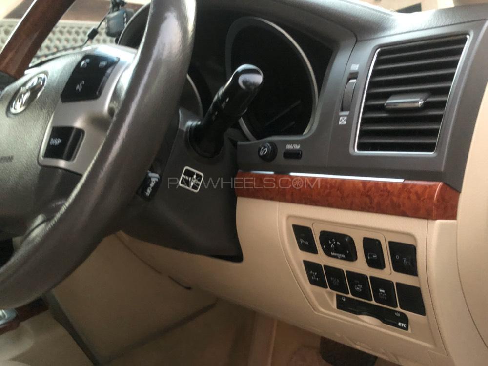 Toyota Land Cruiser 2012 for Sale in Islamabad Toyota Land Cruiser 2012 for Sale in Islamabad Image-18
