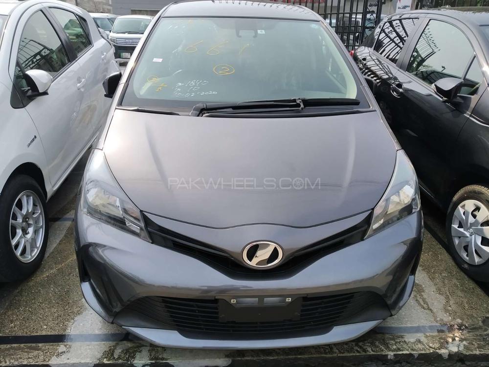 Toyota Vitz 2016 for Sale in Lahore Image-1