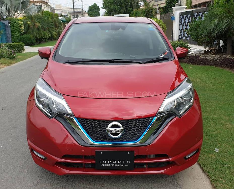 Nissan Note 2016 for Sale in Lahore Image-1