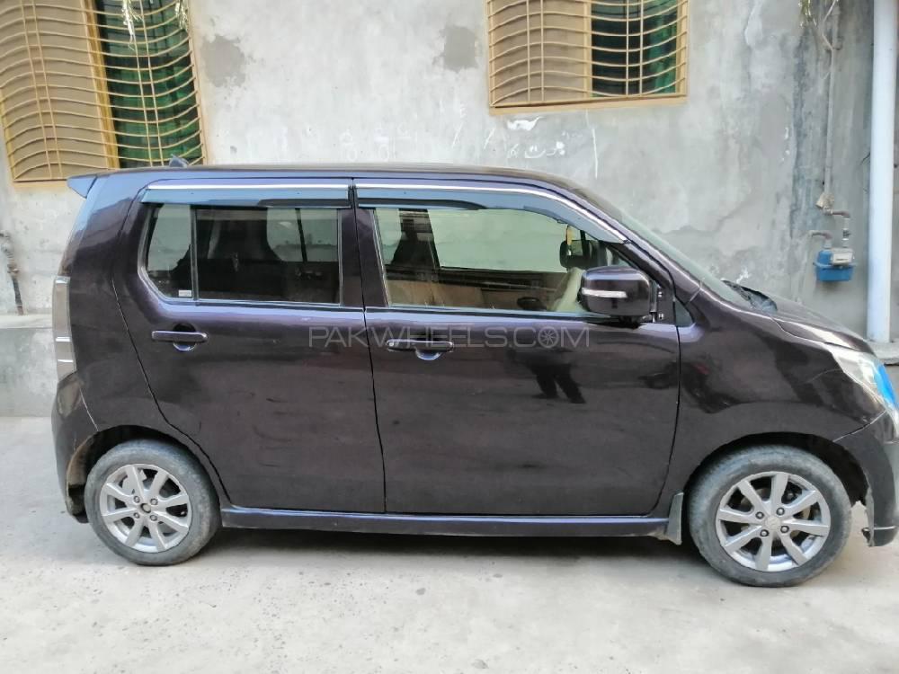 Suzuki Wagon R 2013 for Sale in Lahore Suzuki Wagon R 2013 for Sale in Lahore Image-2