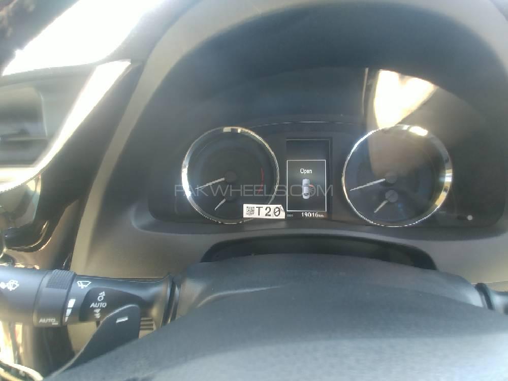 Toyota Corolla 2019 for Sale in Islamabad Toyota Corolla 2019 for Sale in Islamabad Image-5