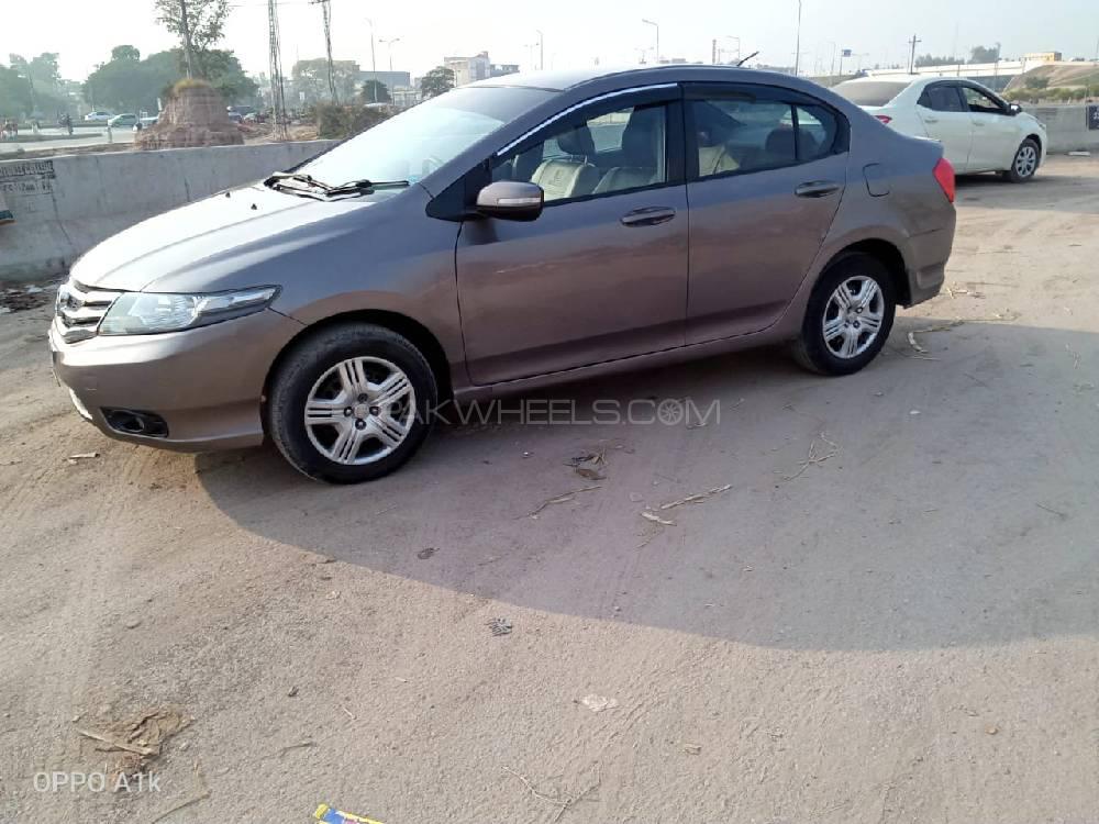 Honda City 2015 for Sale in Rawalpindi Honda City 2015 for Sale in Rawalpindi Image-8