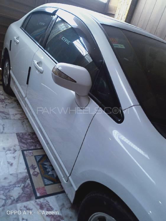 ہونڈا سوک 2011 for Sale in لیاقت پور ہونڈا سوک 2011 for Sale in لیاقت پور Image-8