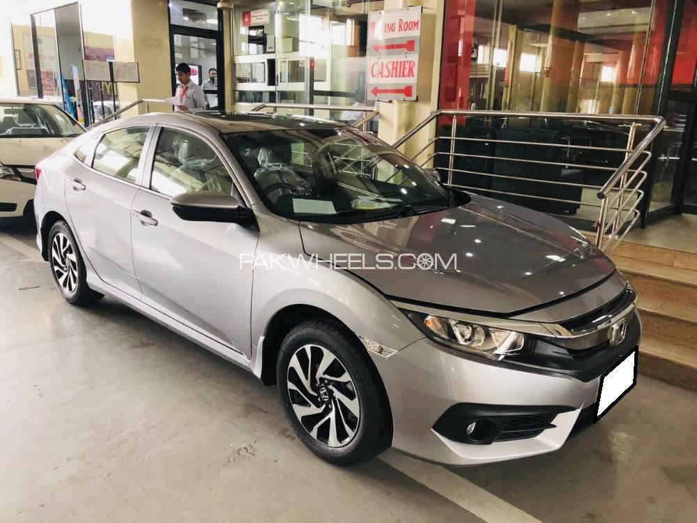 Honda Civic 2018 for Sale in Lahore Image-1