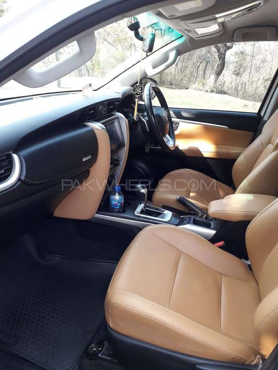 Toyota Fortuner 2017 for Sale in Islamabad Toyota Fortuner 2017 for Sale in Islamabad Image-10