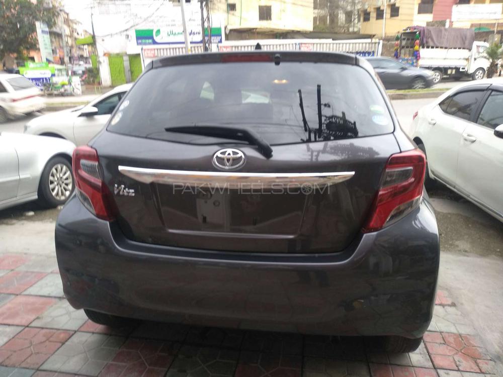 Toyota Vitz 2016 for Sale in Rawalpindi Toyota Vitz 2016 for Sale in Rawalpindi Image-4