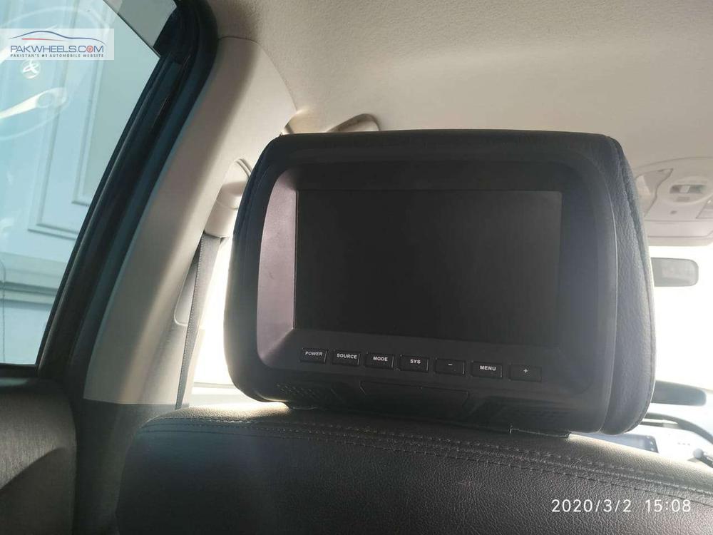 Toyota Prius 2012 for Sale in Lahore Toyota Prius 2012 for Sale in Lahore Image-11