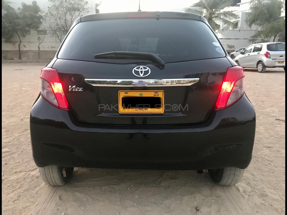 Toyota Vitz 2011 for Sale in Karachi Toyota Vitz 2011 for Sale in Karachi Image-6