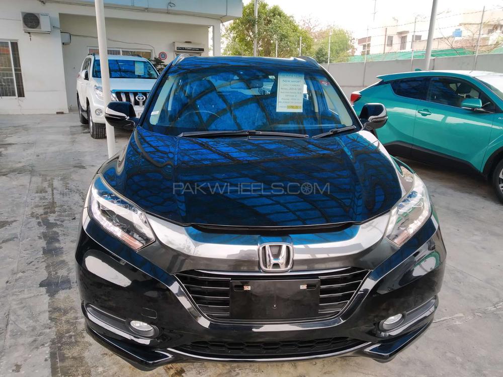 Honda Vezel 2014 for Sale in Lahore Image-1