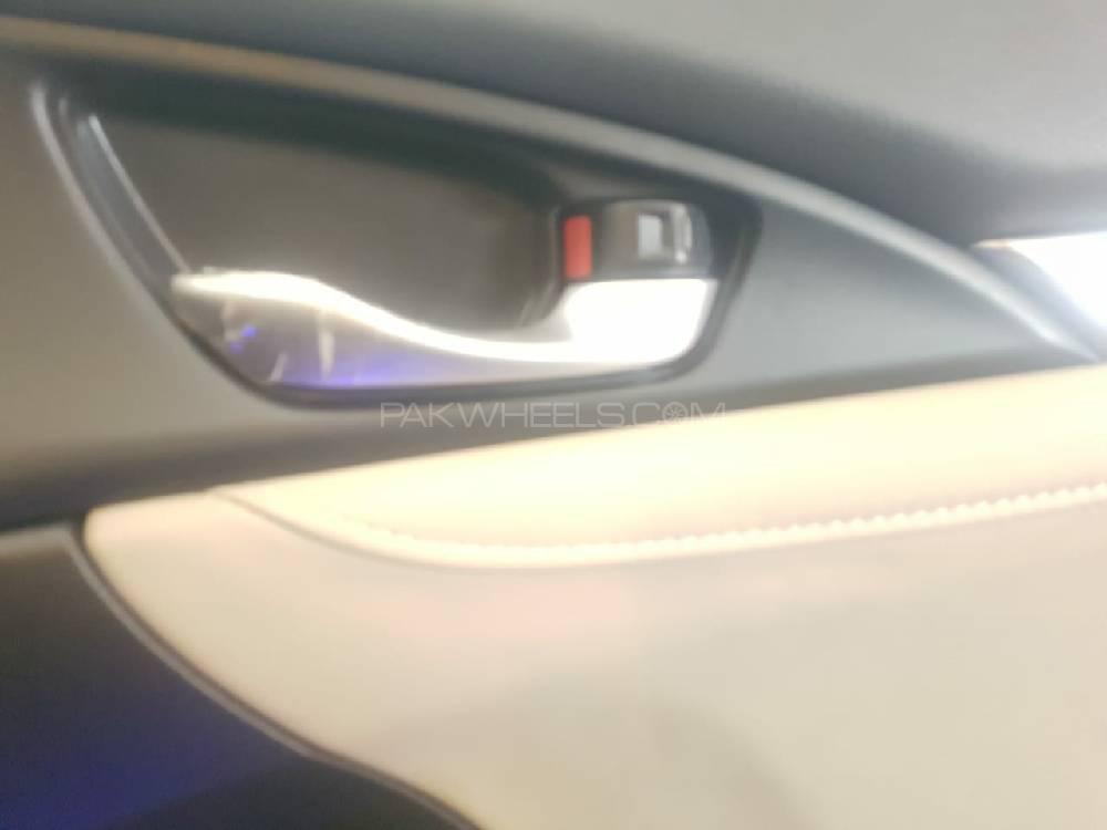 Honda Civic 2019 for Sale in Dadyal Ak Honda Civic 2019 for Sale in Dadyal Ak Image-18