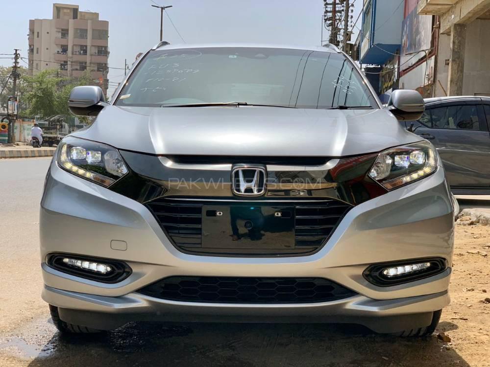 Honda Vezel 2016 for Sale in Karachi Image-1