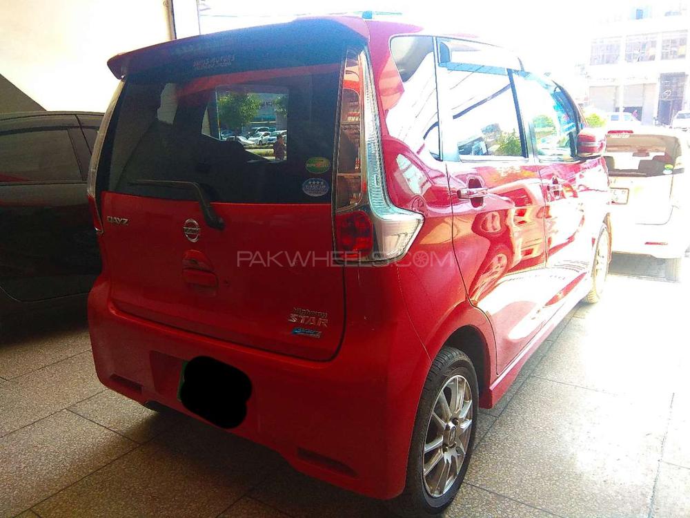 Nissan Dayz Highway Star 2014 for Sale in Lahore Nissan Dayz Highway Star 2014 for Sale in Lahore Image-7