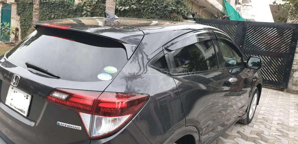 Honda Vezel 2014 for Sale in Islamabad Honda Vezel 2014 for Sale in Islamabad Image-6