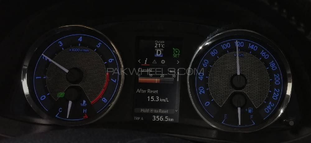 Toyota Corolla - 2016 grande Toyota Corolla - 2016 grande Image-2