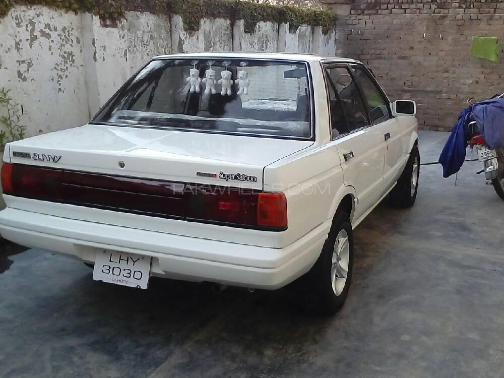 Nissan sunny 1989