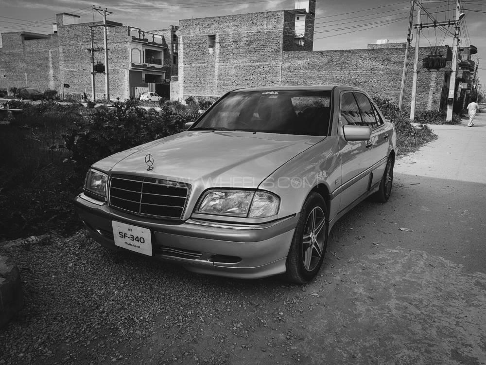 Mercedes Benz C Class - 1997 Merc Mercedes Benz C Class - 1997 Merc Image-2