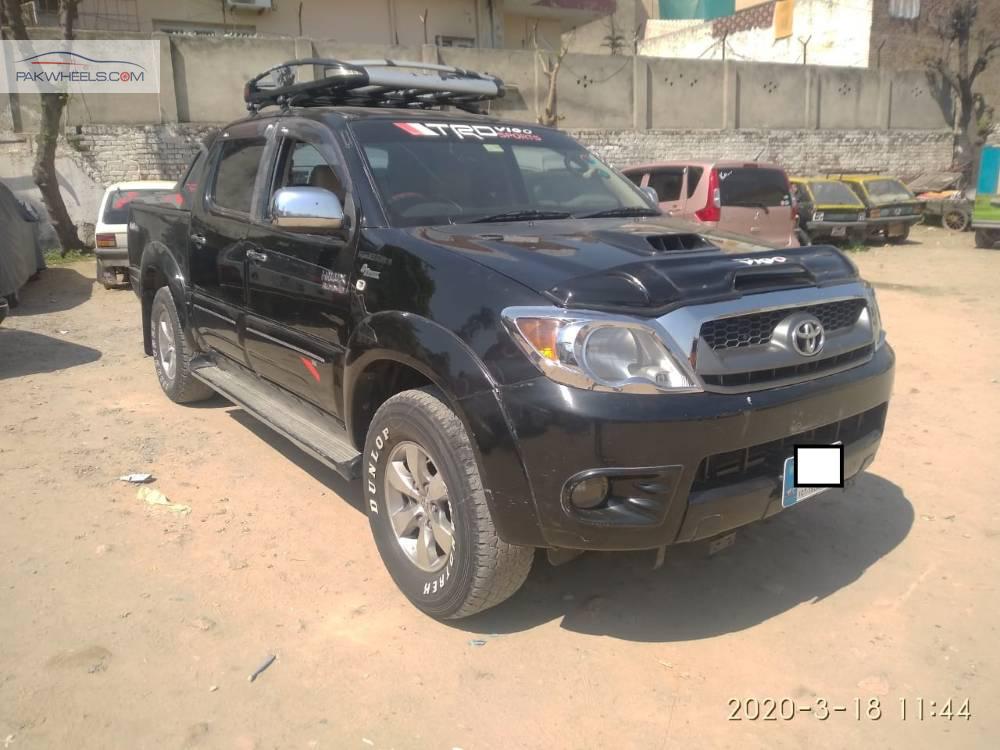 Toyota Hilux 2006 for Sale in Islamabad Image-1