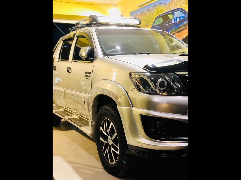 Toyota Hilux 2012 for Sale in Lahore Image-1