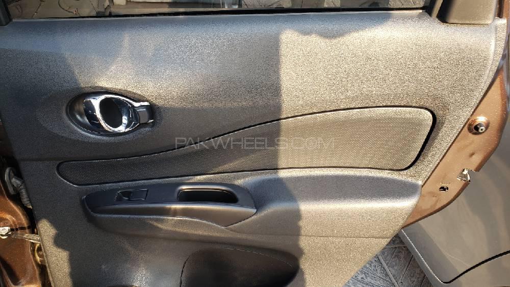 Nissan Note 2016 for Sale in Gujranwala Nissan Note 2016 for Sale in Gujranwala Image-16
