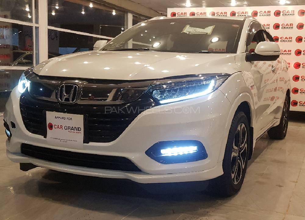 Honda Vezel 2019 for Sale in Peshawar Image-1