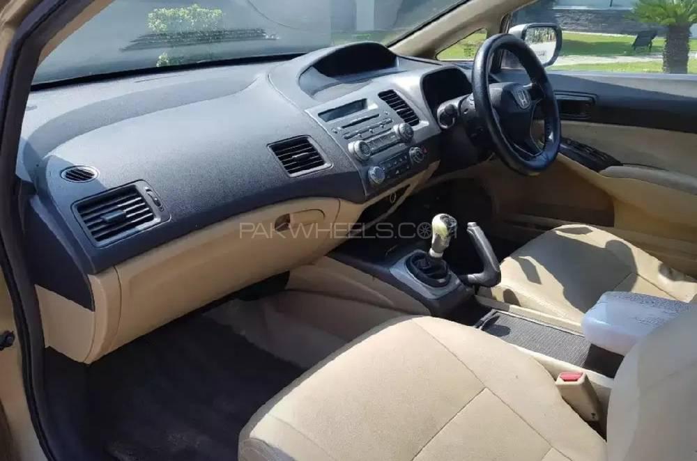 Honda Civic 2009 for Sale in Sialkot Honda Civic 2009 for Sale in Sialkot Image-4