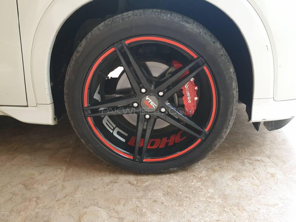 Honda Vezel - 2015 Muhammad Honda Vezel - 2015 Muhammad Image-2