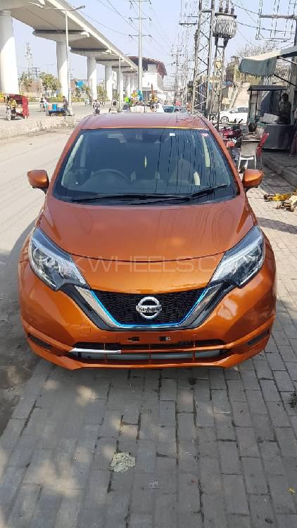 Nissan Note 2017 for Sale in Lahore Image-1